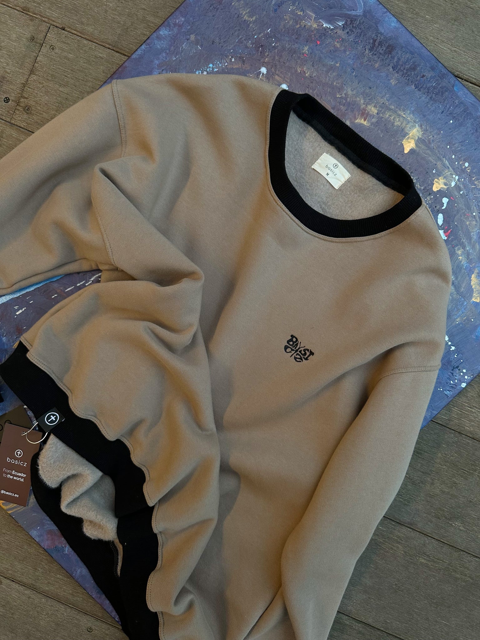 BESIDE CREWNECK