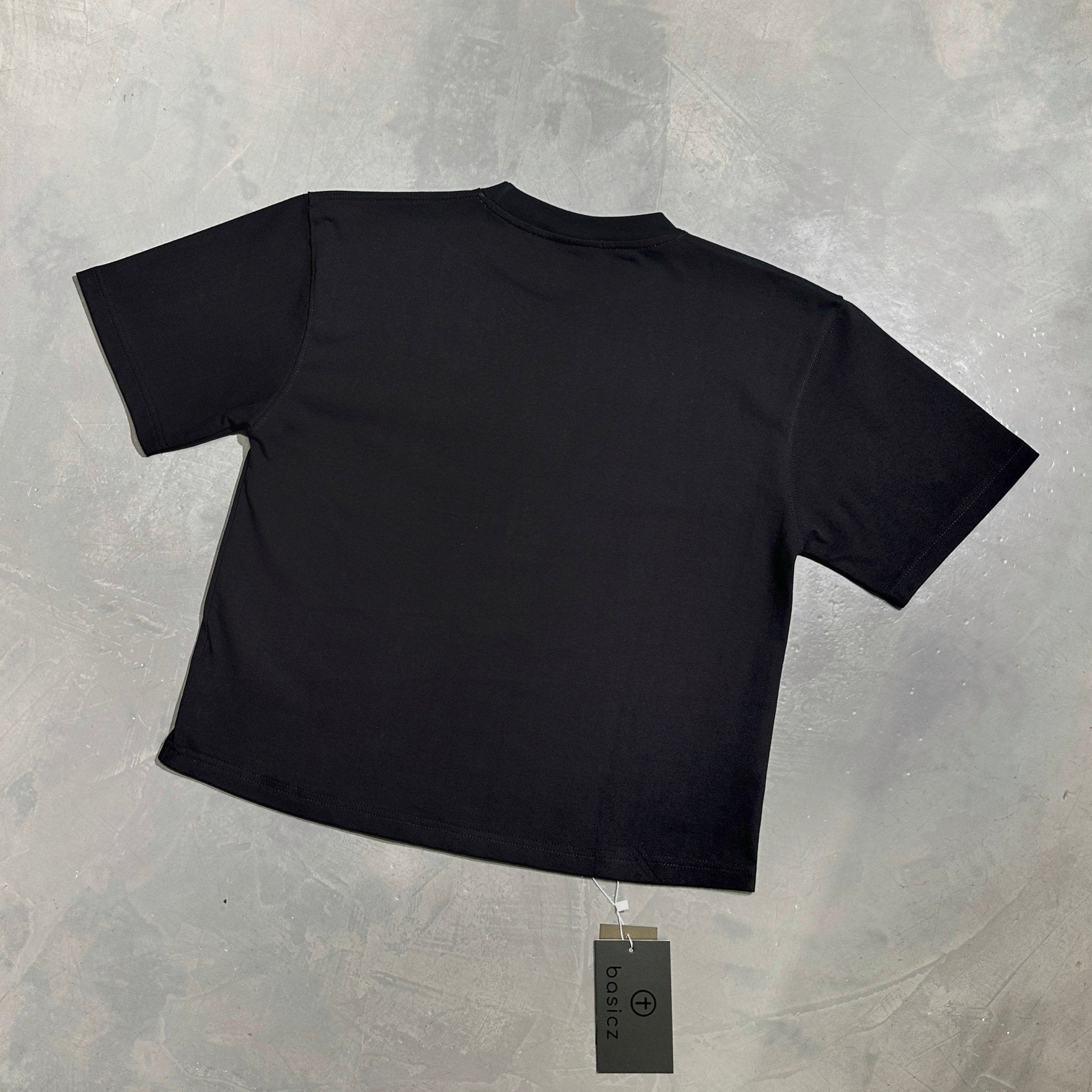 Black Plain Tee - Basicz Studio®