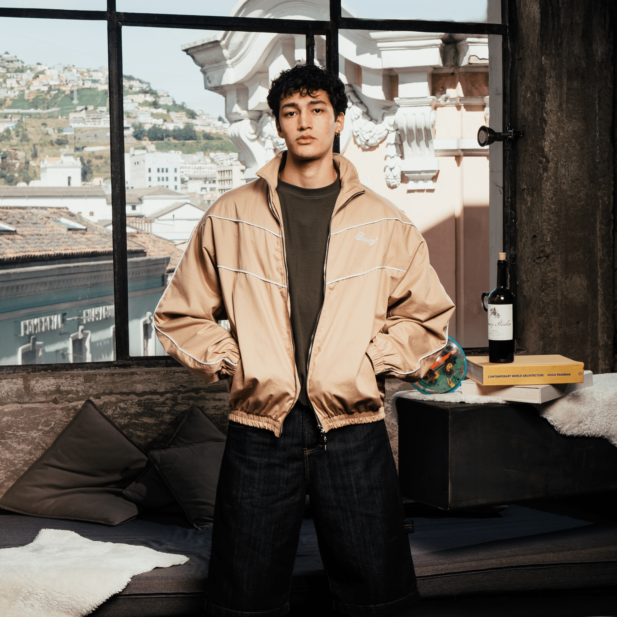 Lightwear Jacket Beige - Basicz Studio®